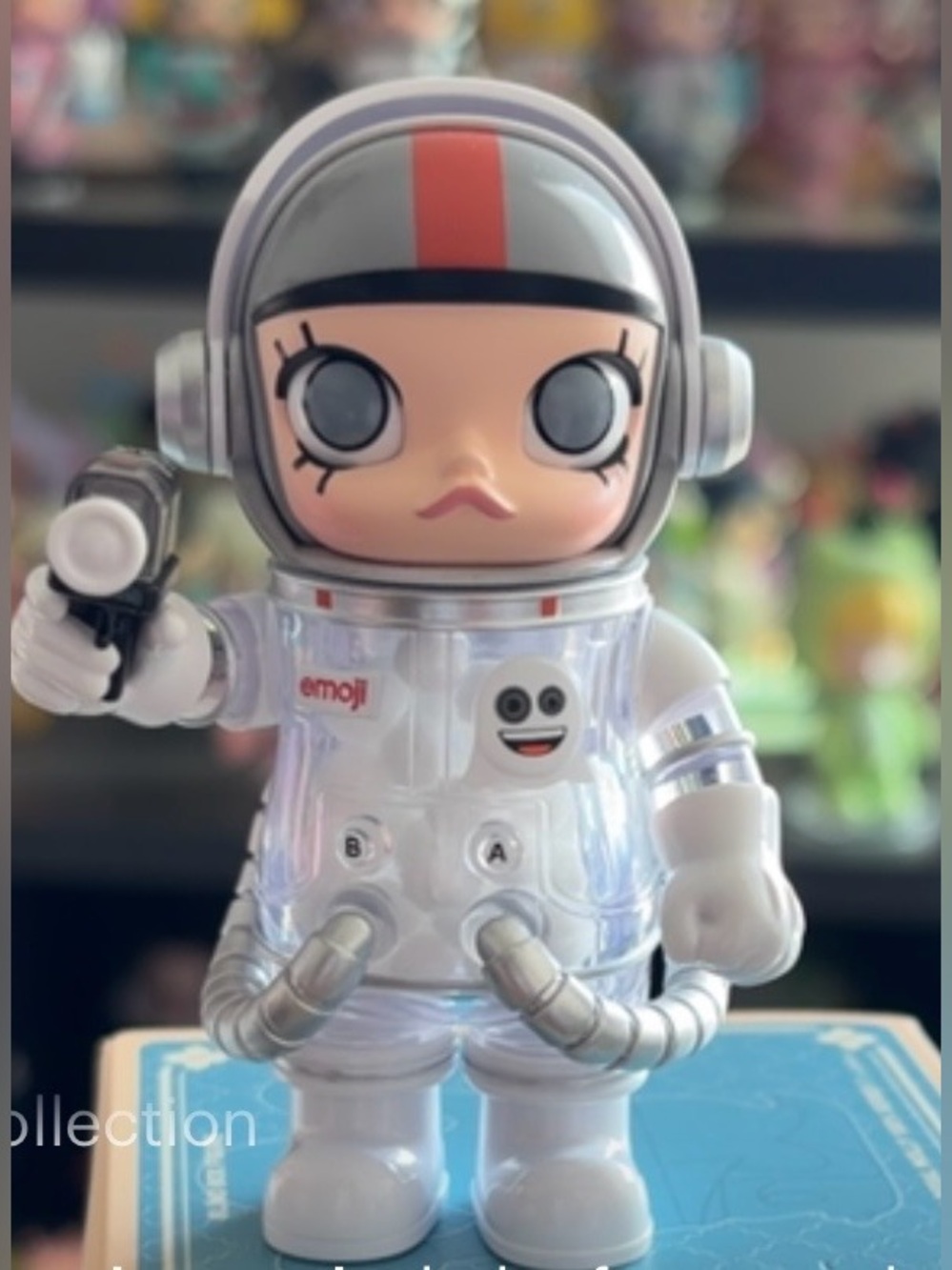 Mega Space Molly- ghost - Picture 2 of 2